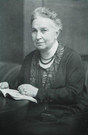 Jassy Torrund um 1932